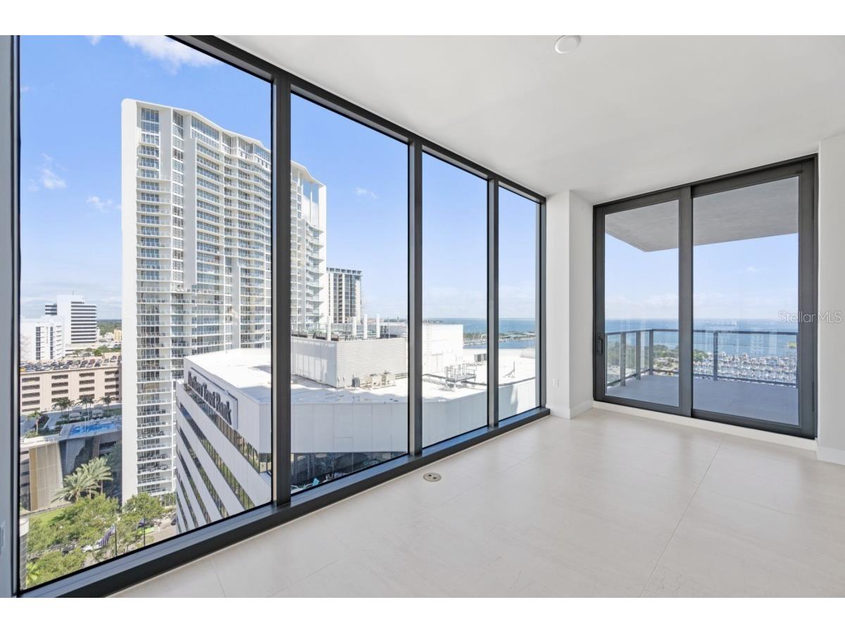 301 1st Street S #1704 Saint Petersburg FL 33701 A4684129 image22