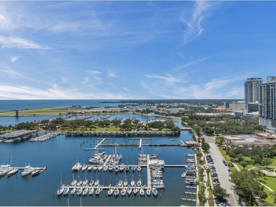 301 1st Street S #1704 Saint Petersburg FL 33701 A4684129 image7