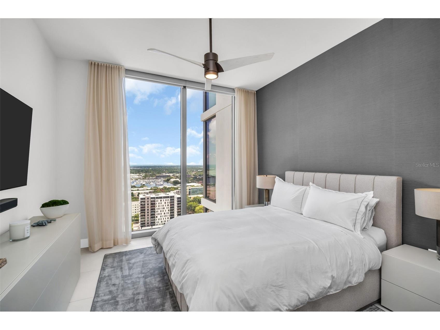 301 1st Street S #2501 Saint Petersburg FL 33701 - TAMPA BAY TB8510284 image54