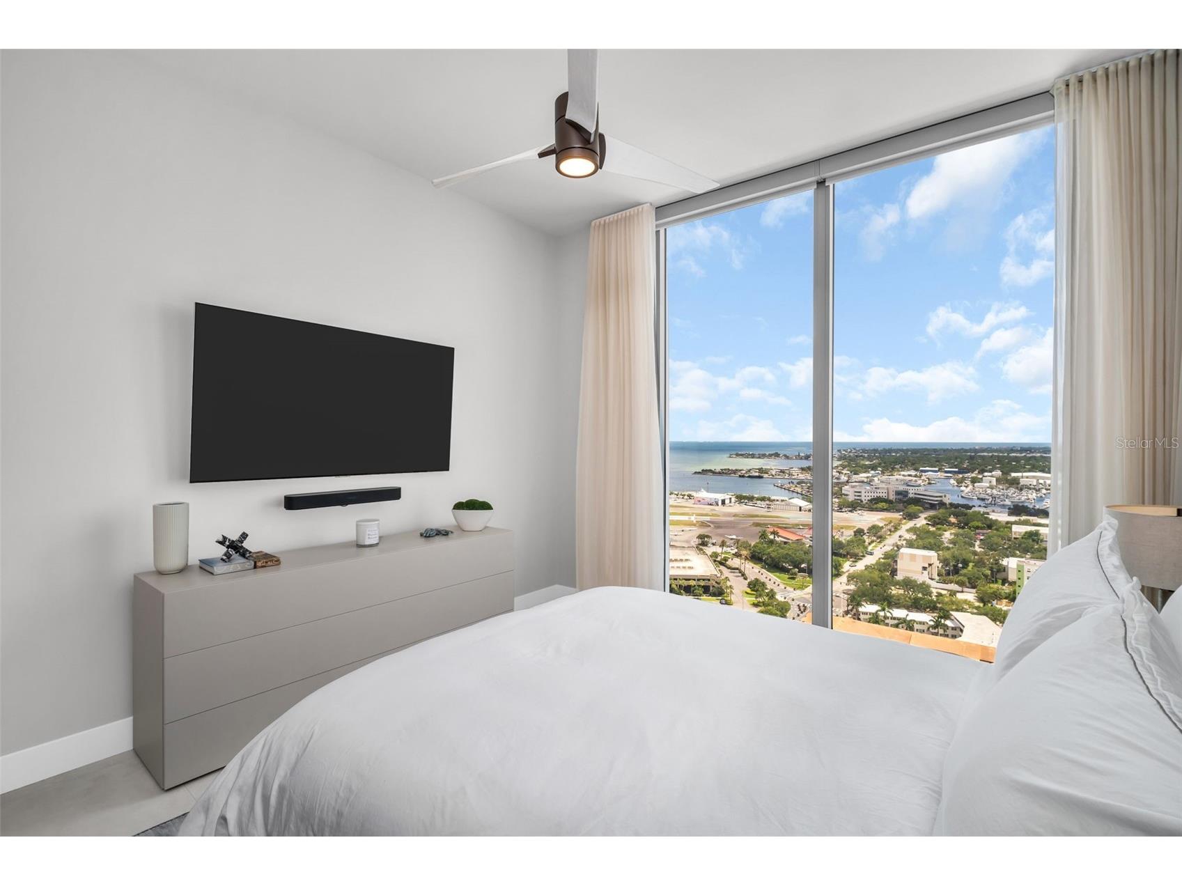 301 1st Street S #2501 Saint Petersburg FL 33701 - TAMPA BAY TB8510284 image55