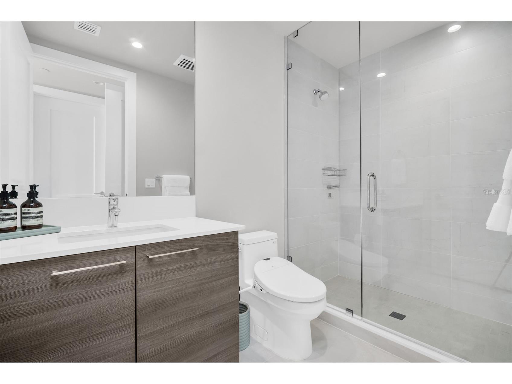 301 1st Street S #2501 Saint Petersburg FL 33701 - TAMPA BAY TB8510284 image58