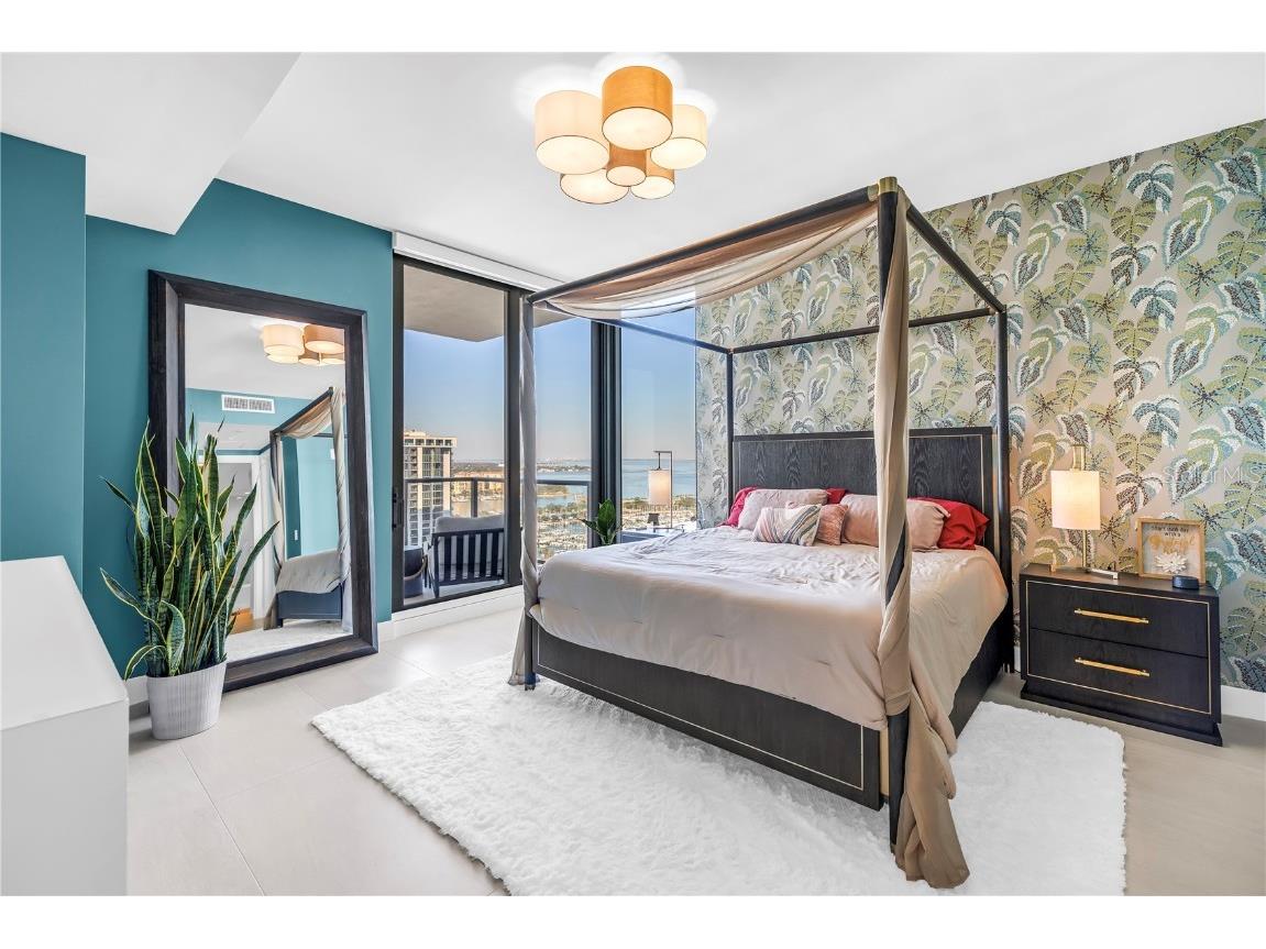 301 1st Street S #2504 Saint Petersburg FL 33701 - TAMPA BAY TB8449110 image16