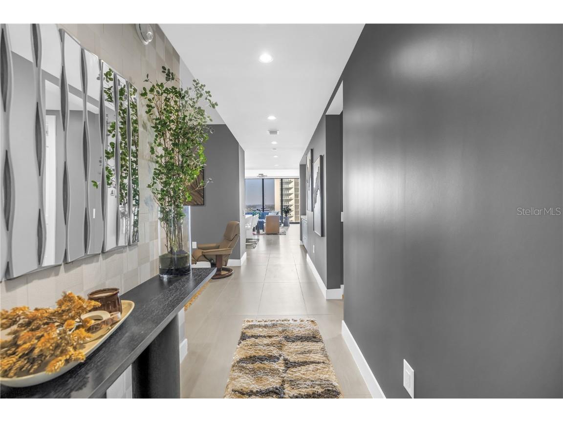 301 1st Street S #2504 Saint Petersburg FL 33701 - TAMPA BAY TB8449110 image3