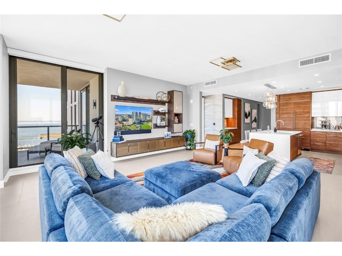 301 1st Street S #2504 Saint Petersburg FL 33701 - TAMPA BAY TB8449110 image36