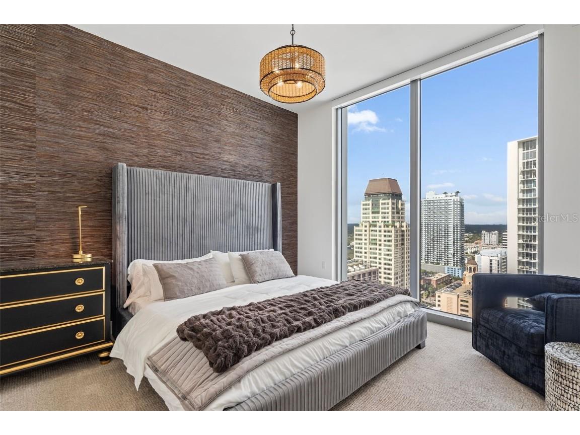 301 1st Street S #2603 Saint Petersburg FL 33701 TB8457860 image32