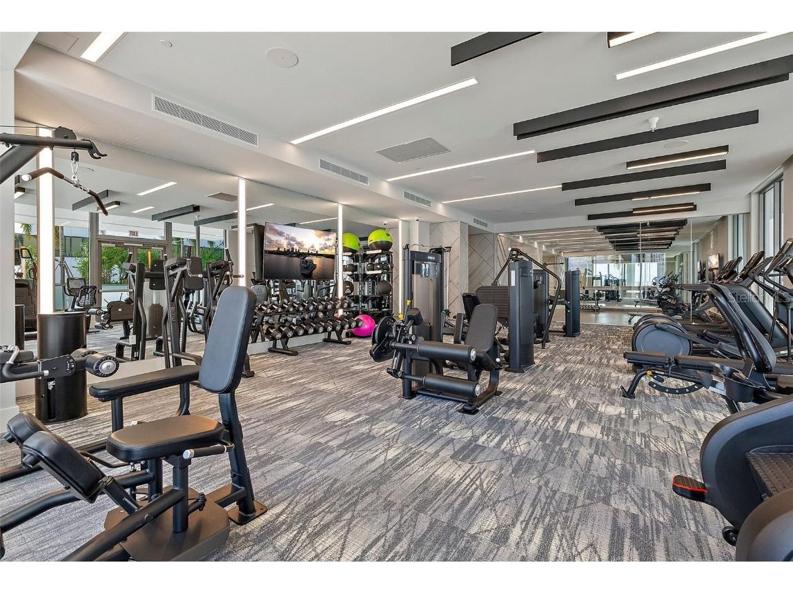 301 1st Street S #2603 Saint Petersburg FL 33701 TB8457860 image57