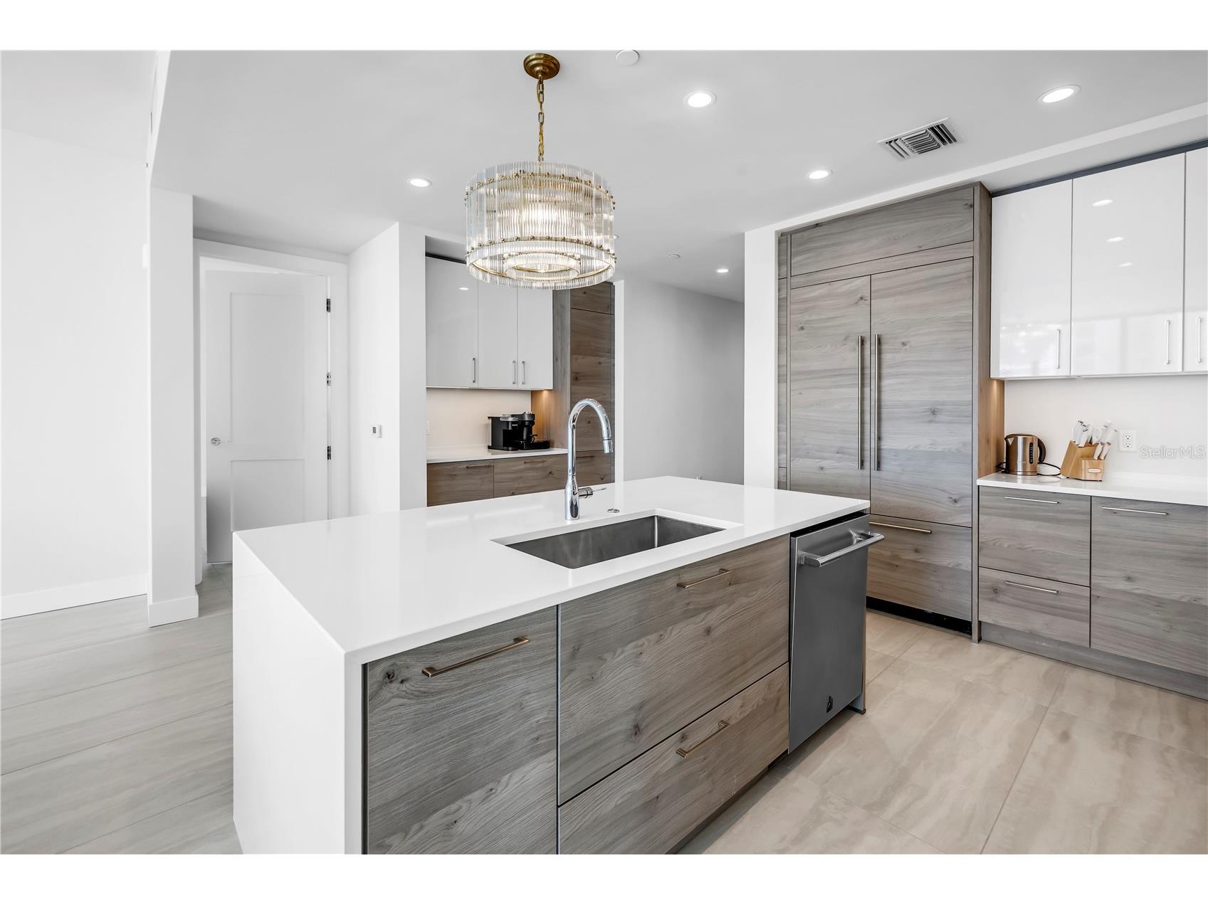 301 1st Street S #2604 Saint Petersburg FL 33701 TB8499359 image10