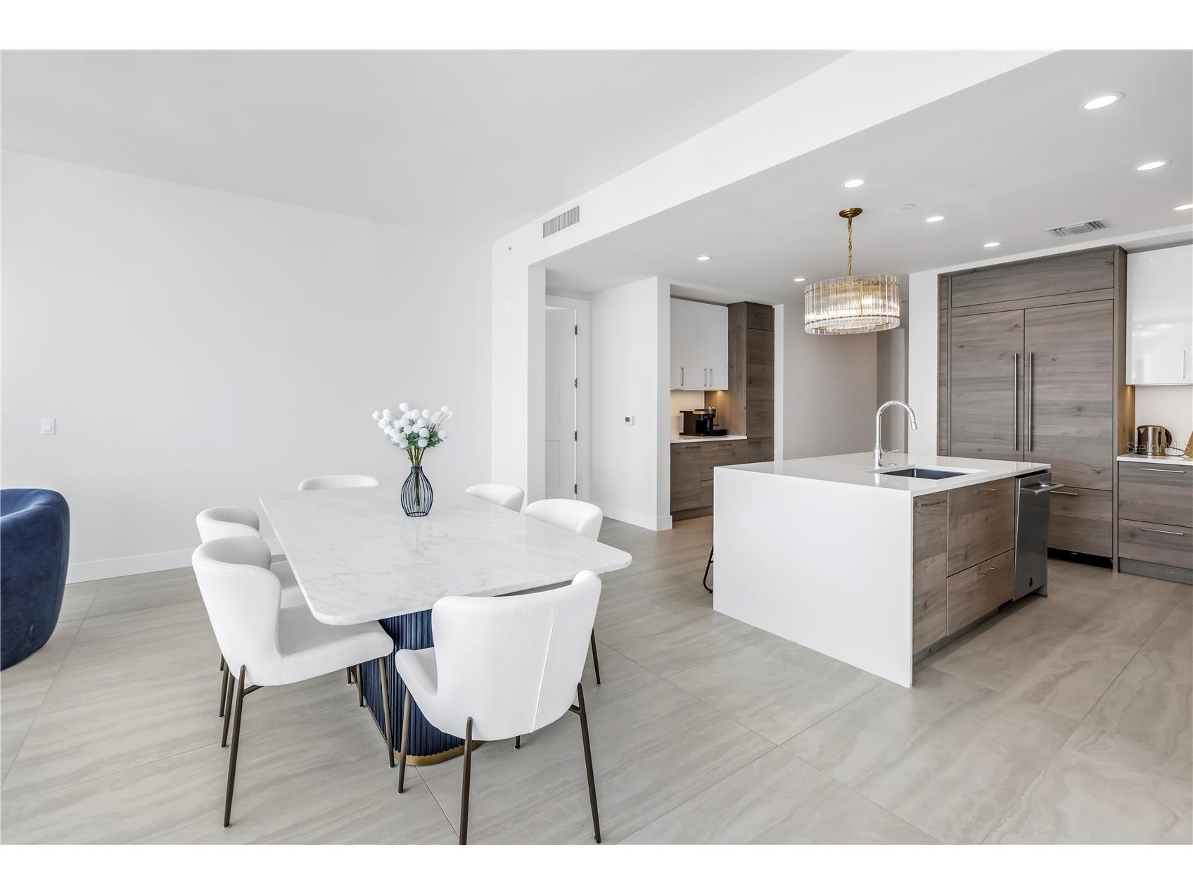 301 1st Street S #2604 Saint Petersburg FL 33701 TB8499359 image11