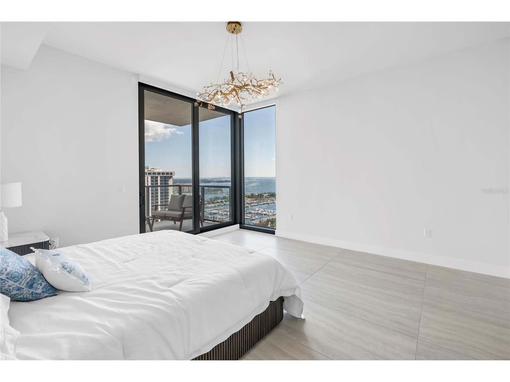 301 1st Street S #2604 Saint Petersburg FL 33701 TB8499359 image18