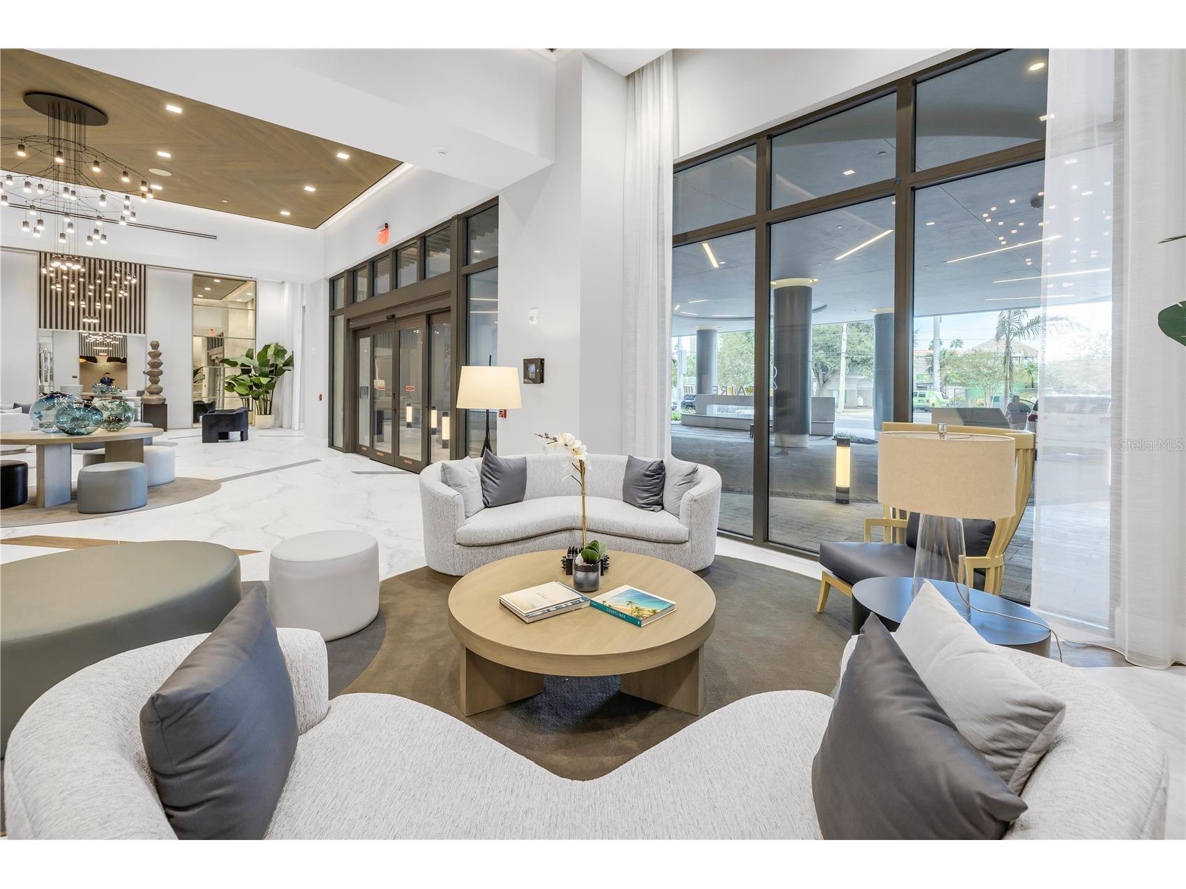 301 1st Street S #2604 Saint Petersburg FL 33701 TB8499359 image3