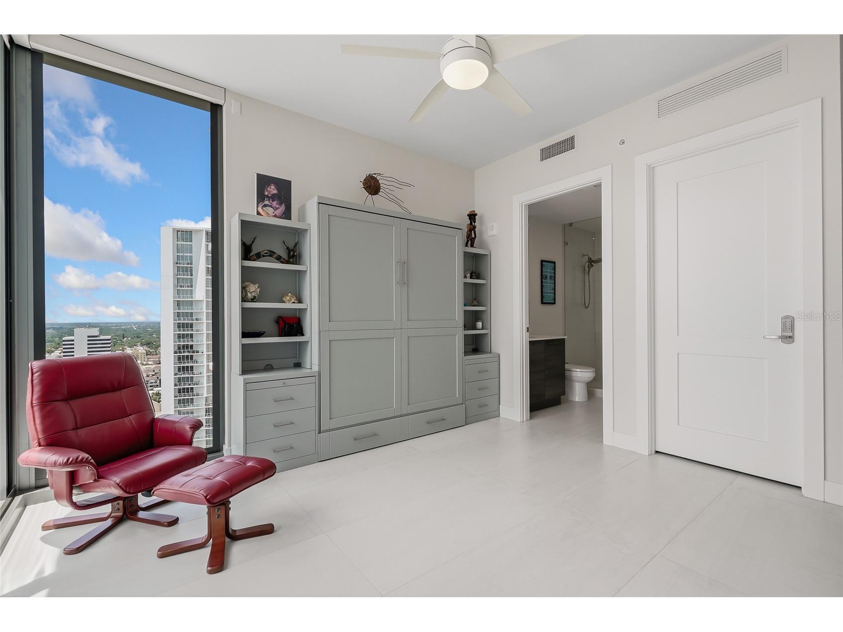 301 1st Street S #2705 Saint Petersburg FL 33701 - TAMPA BAY TB8527802 image48
