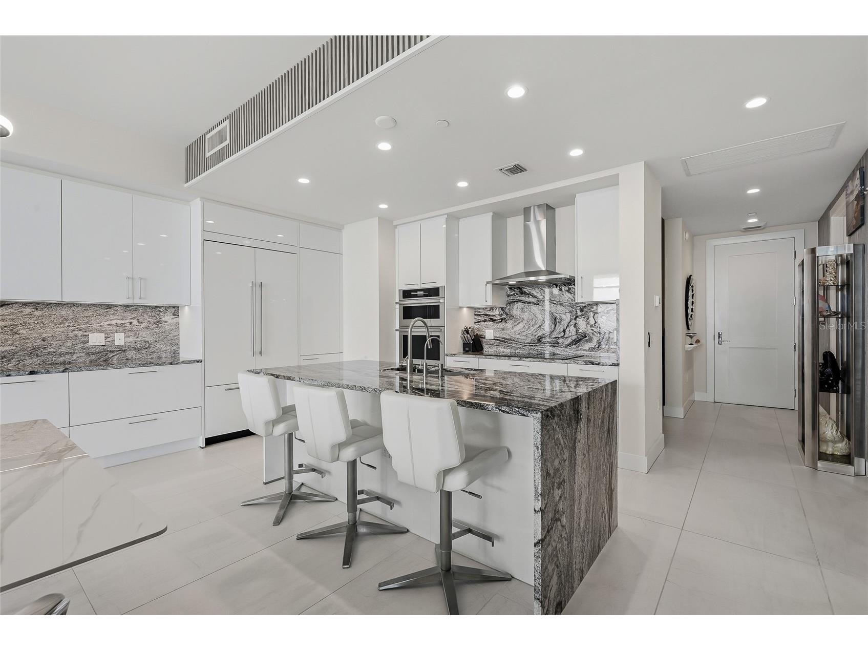 301 1st Street S #2705 Saint Petersburg FL 33701 - TAMPA BAY TB8527802 image8