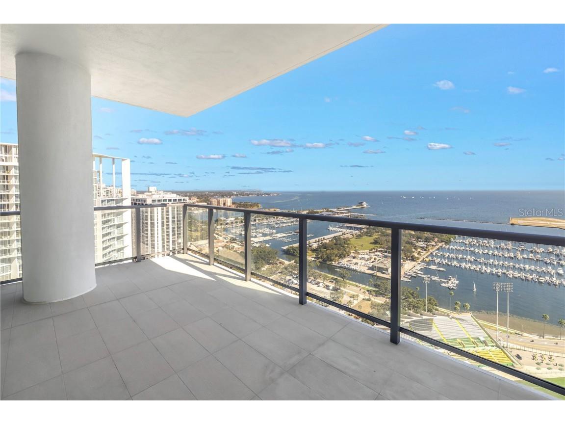 301 1st Street S #3003 Saint Petersburg FL 33701 U8218895 image1