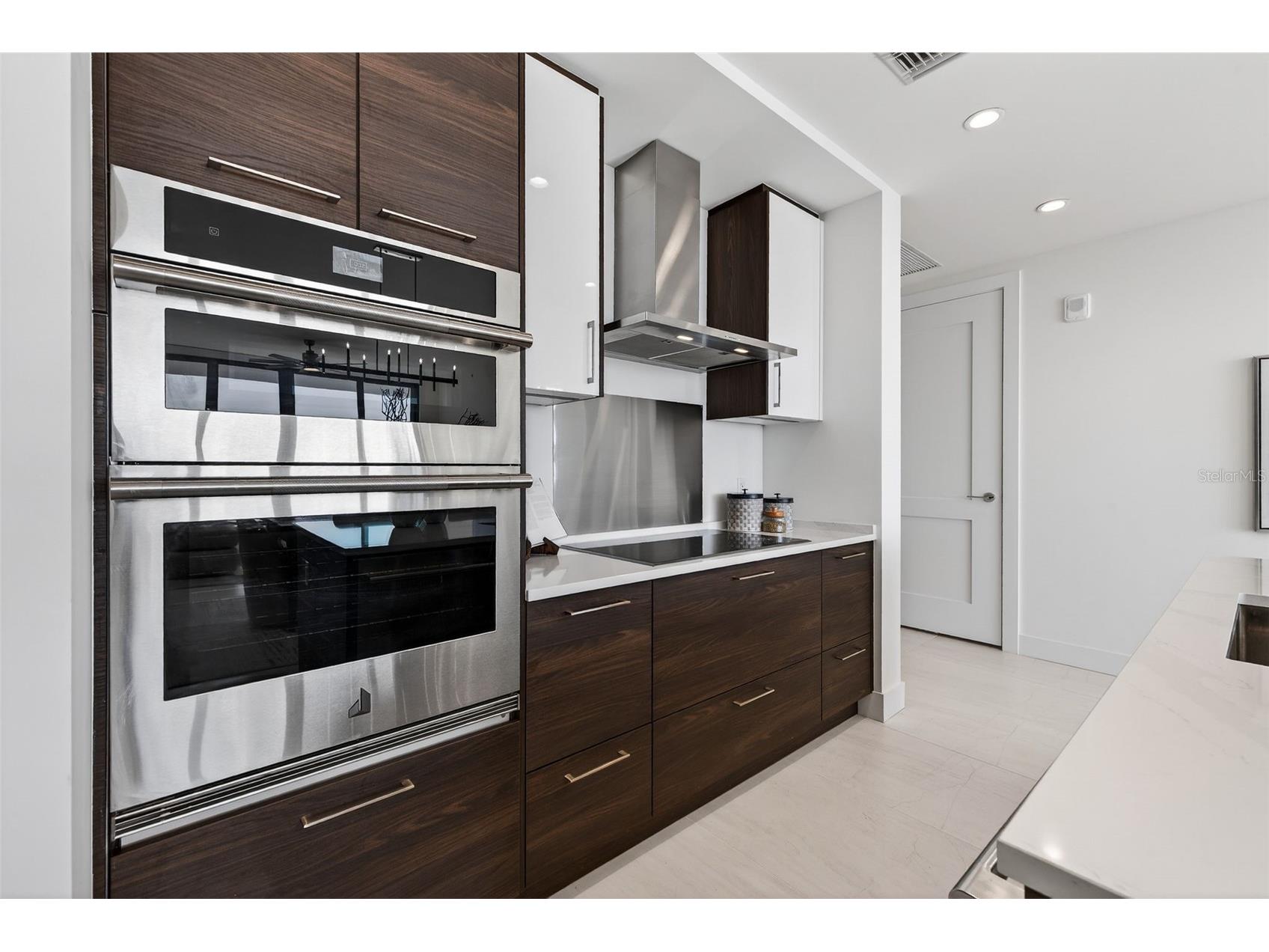 301 1st Street S #3205 Saint Petersburg FL 33701 TB8479446 image12