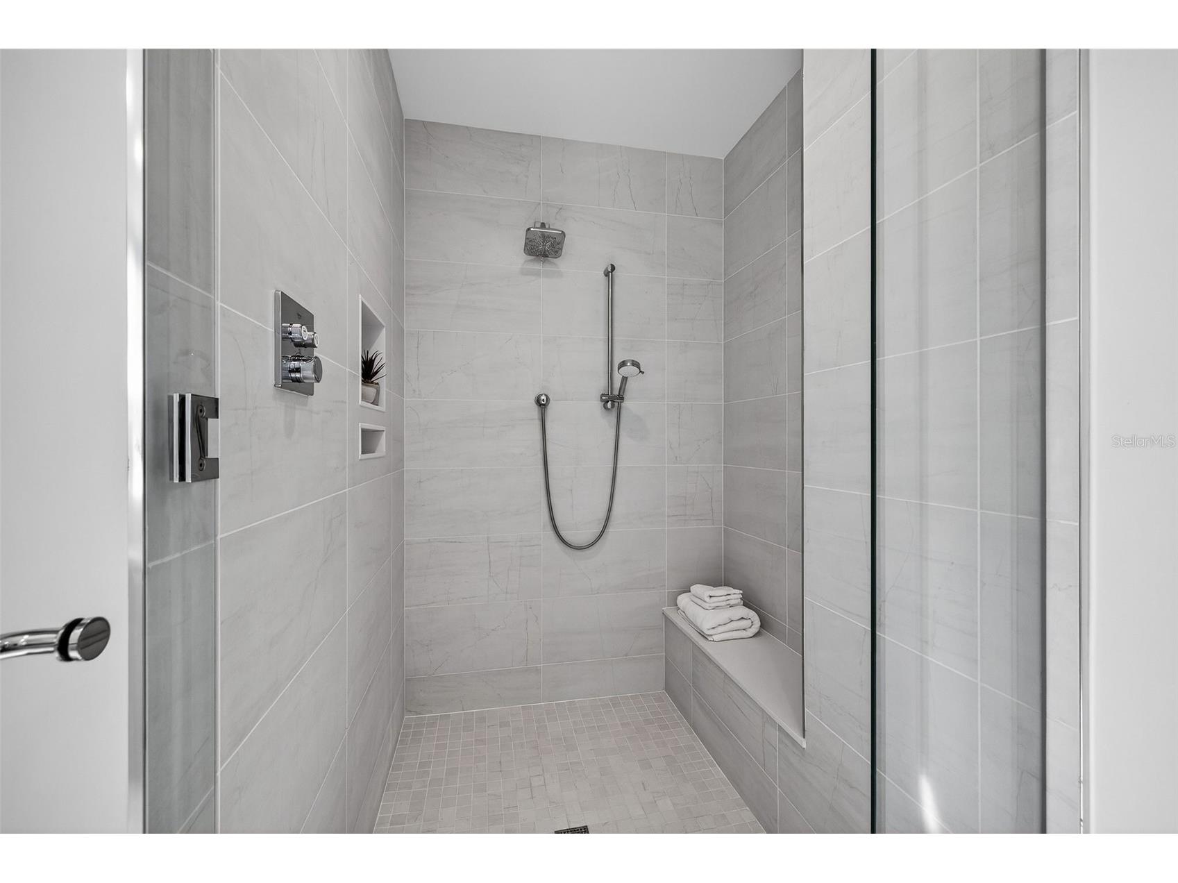 301 1st Street S #3205 Saint Petersburg FL 33701 TB8479446 image28