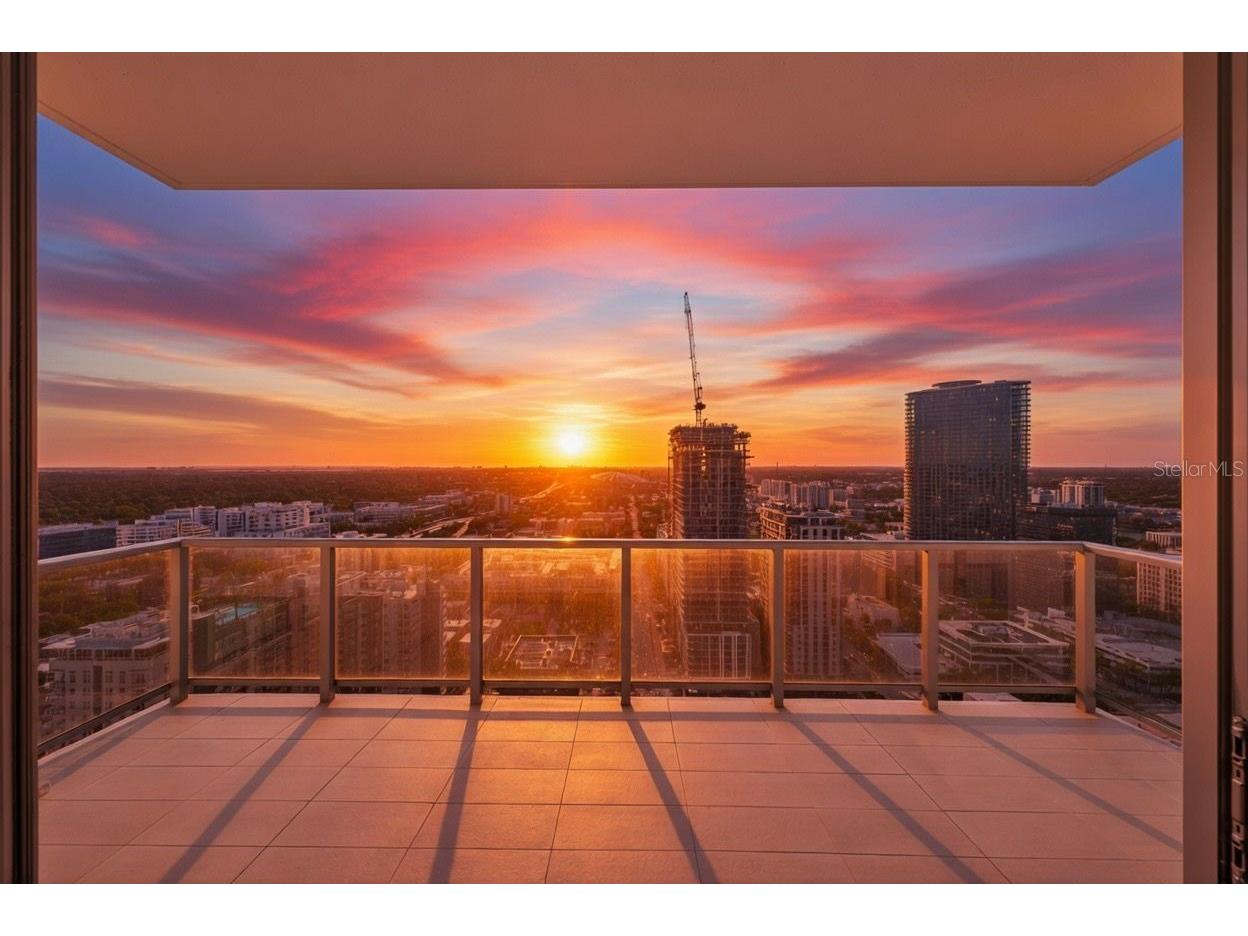 301 1st Street S #3205 Saint Petersburg FL 33701 TB8479446 image3