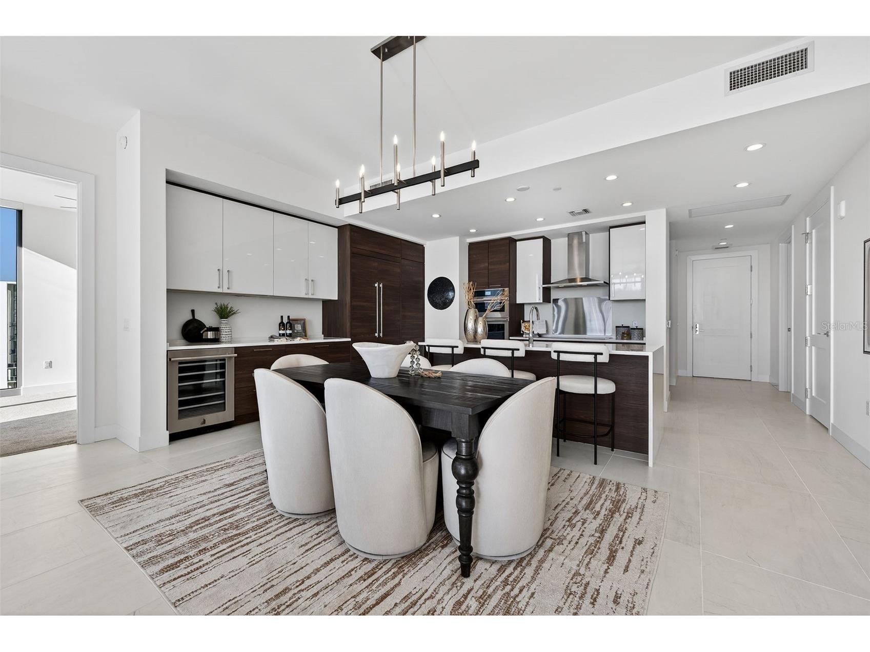 301 1st Street S #3205 Saint Petersburg FL 33701 TB8479446 image7