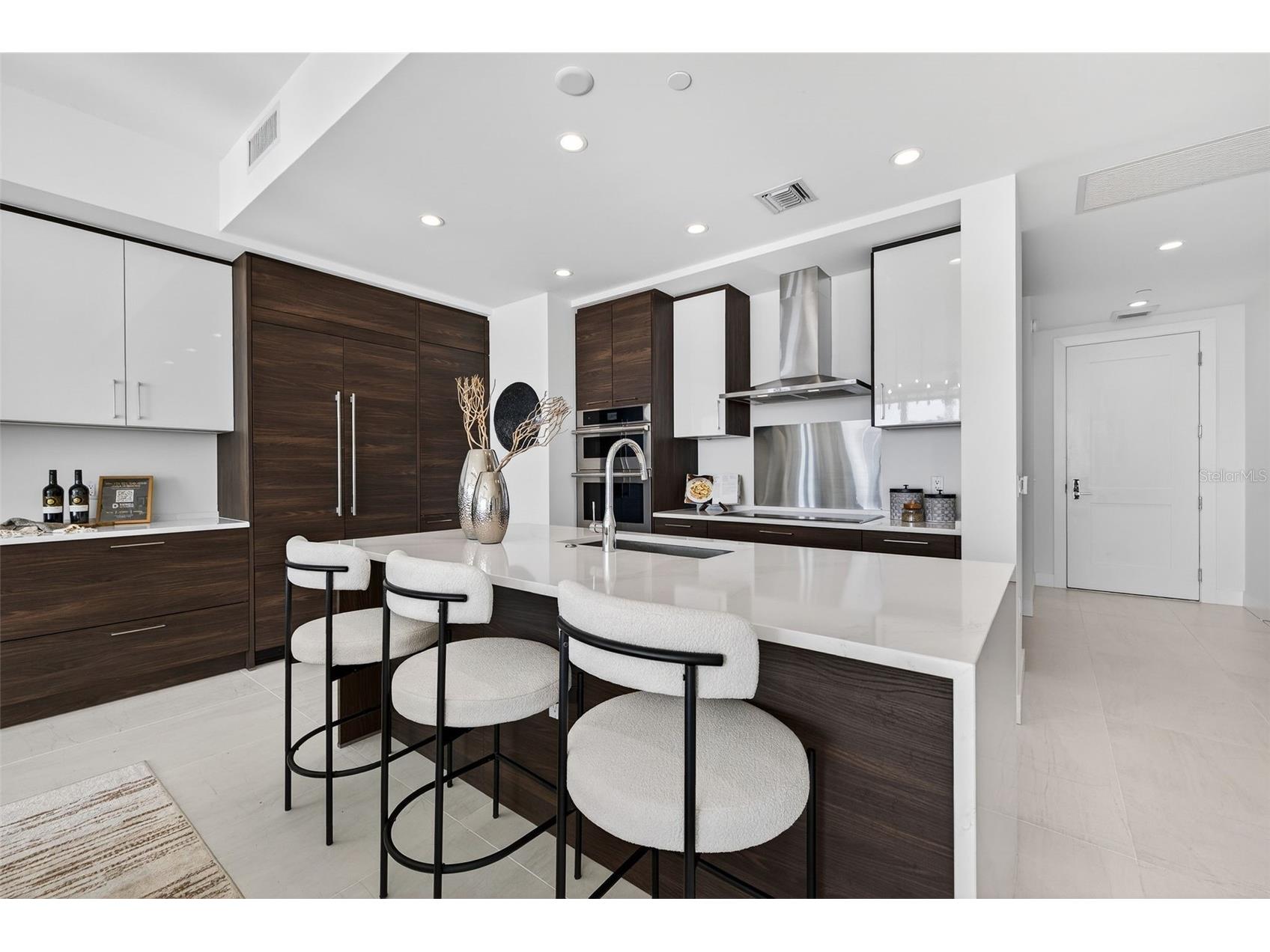 301 1st Street S #3205 Saint Petersburg FL 33701 TB8479446 image9