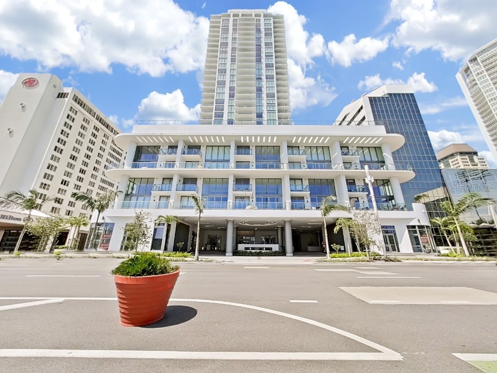 301 1st Street S #3302 Saint Petersburg FL 33701 - TAMPA BAY U8235176 image1