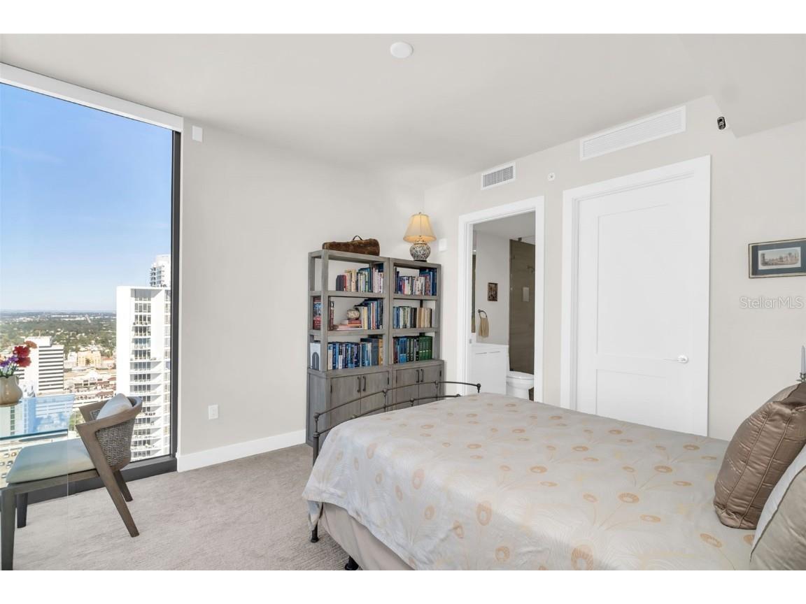 301 1st Street S #3305 Saint Petersburg FL 33701 TB8445479 image26