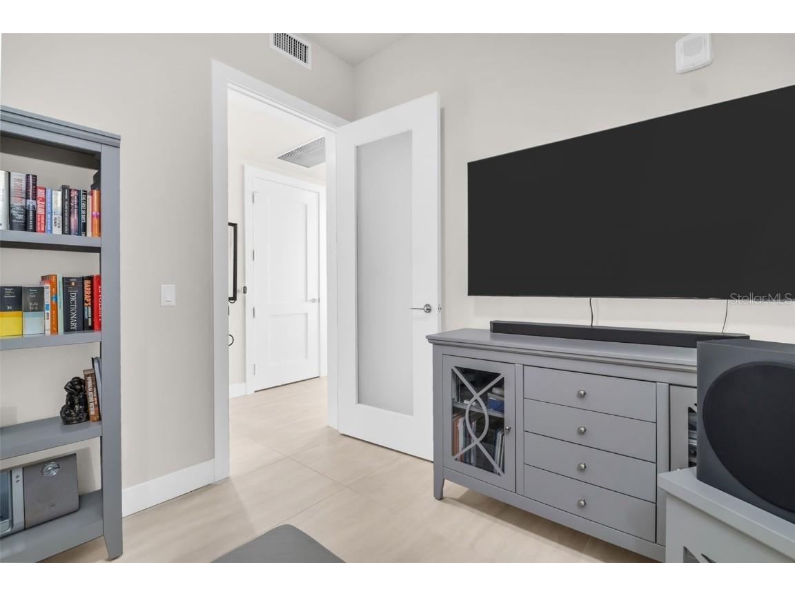 301 1st Street S #3305 Saint Petersburg FL 33701 TB8445479 image31