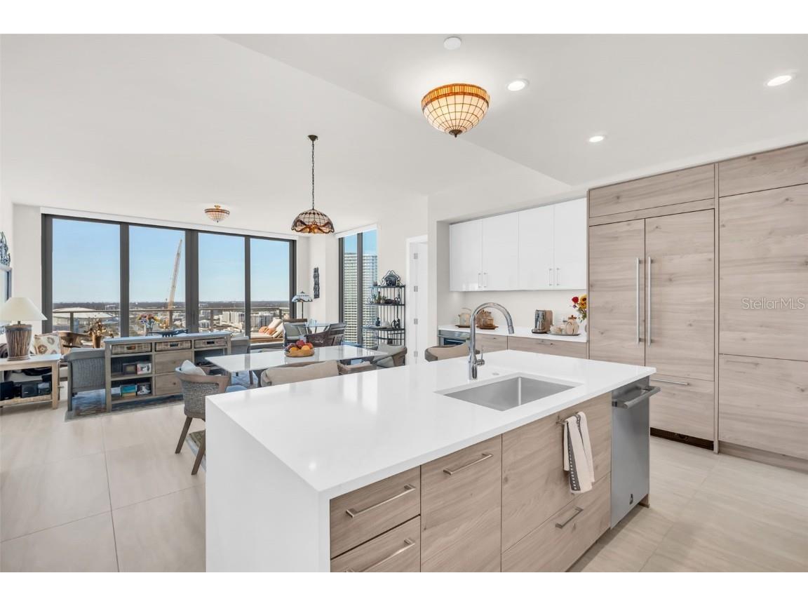 301 1st Street S #3305 Saint Petersburg FL 33701 TB8445479 image4