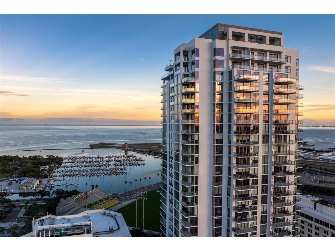 301 1st Street S #3502 Saint Petersburg FL 33701 U8229162 image1