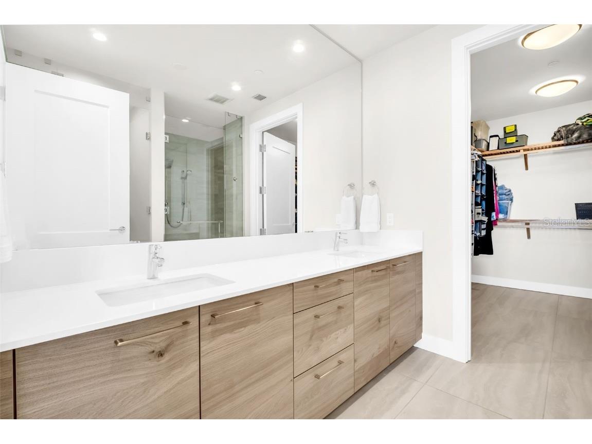 301 1st Street S #706 Saint Petersburg FL 33701 TB8419352 image20