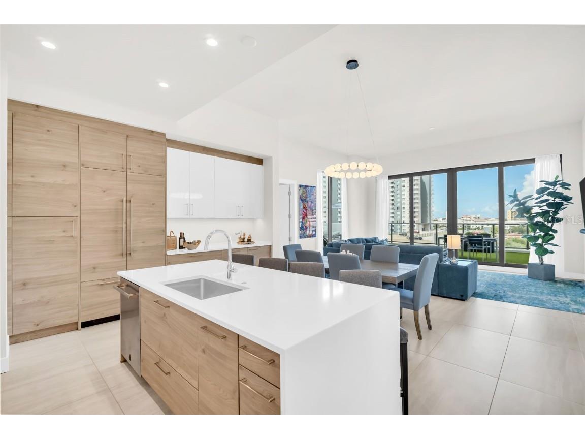 301 1st Street S #706 Saint Petersburg FL 33701 TB8419352 image4