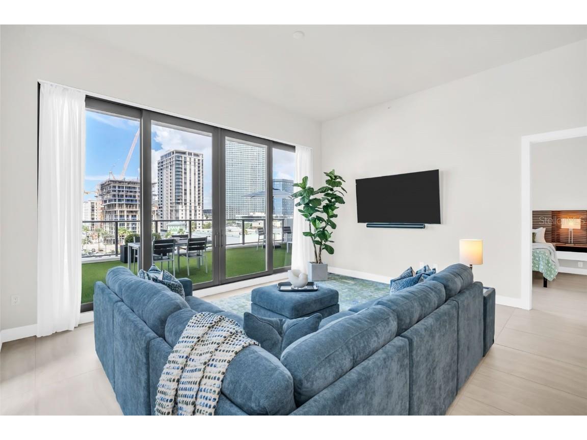 301 1st Street S #706 Saint Petersburg FL 33701 TB8419352 image7