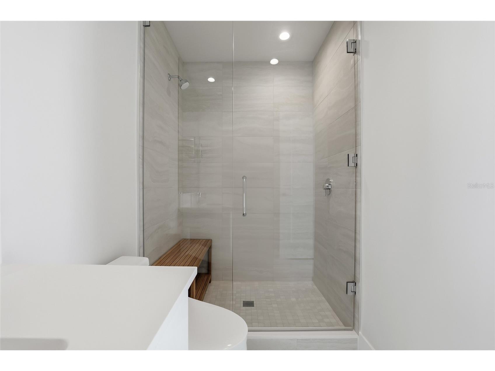 301 1st Street S #802 Saint Petersburg FL 33701 - TAMPA BAY TB8469915 image42