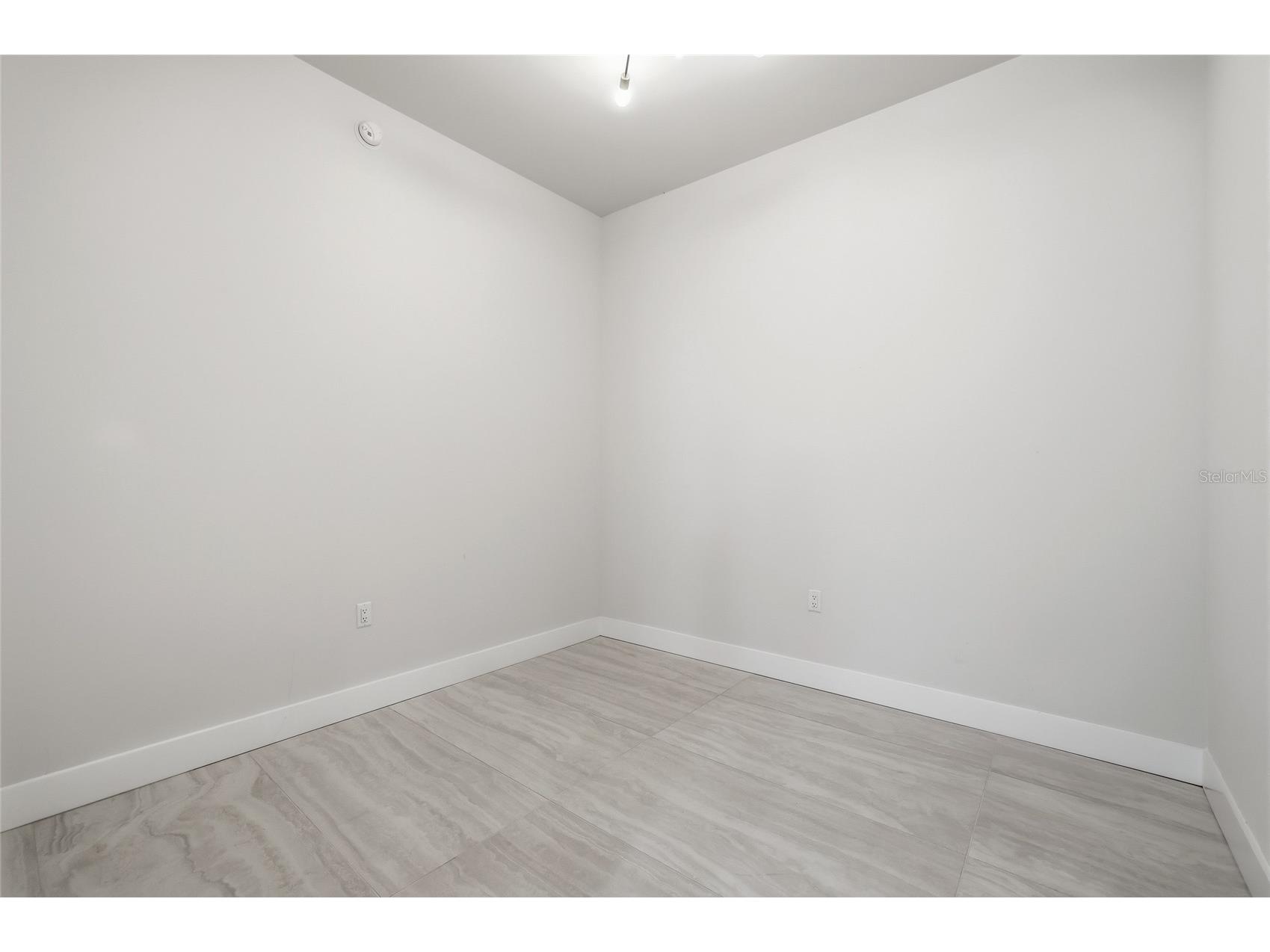 301 1st Street S #802 Saint Petersburg FL 33701 - TAMPA BAY TB8469915 image46