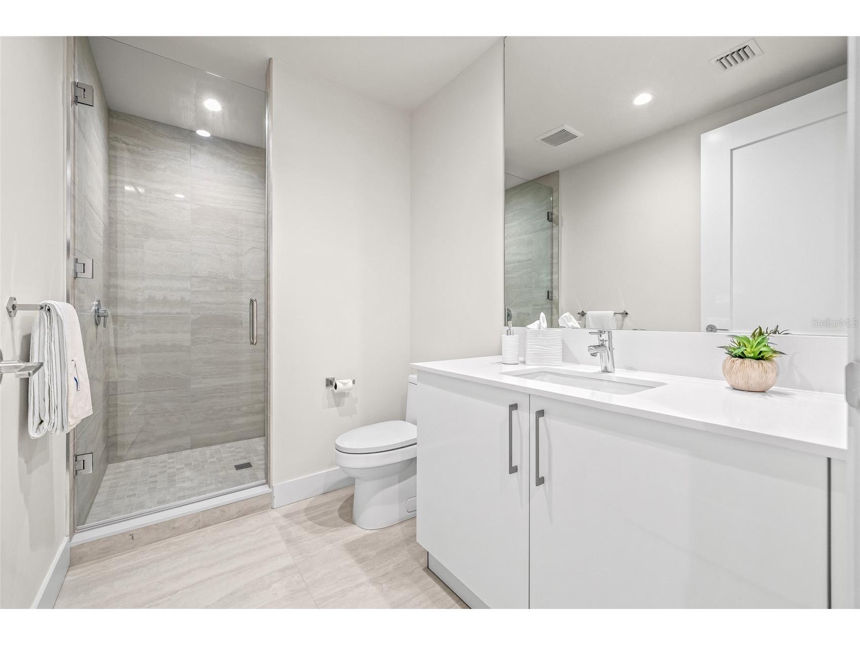 301 1st Street S #803 Saint Petersburg FL 33701 - TAMPA BAY TB8430653 image36