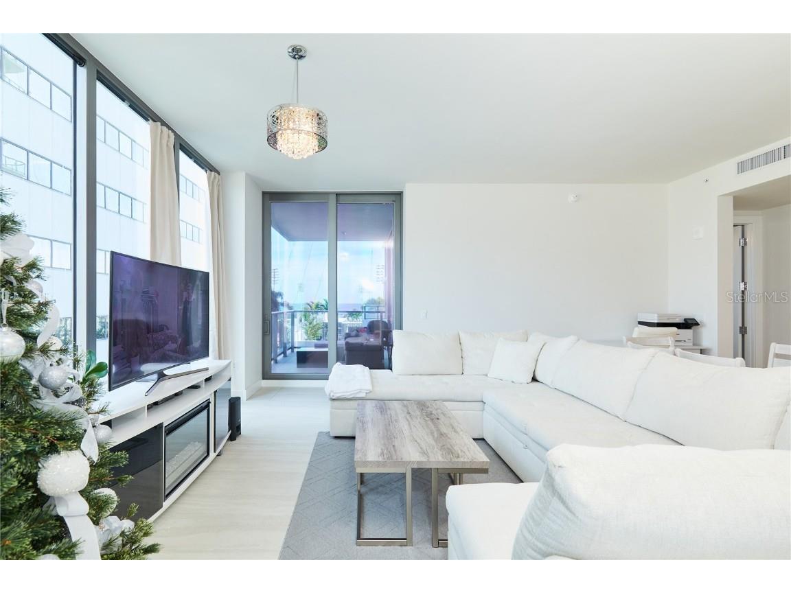 301 1st Street S #804 Saint Petersburg FL 33701 TB8333692 image27