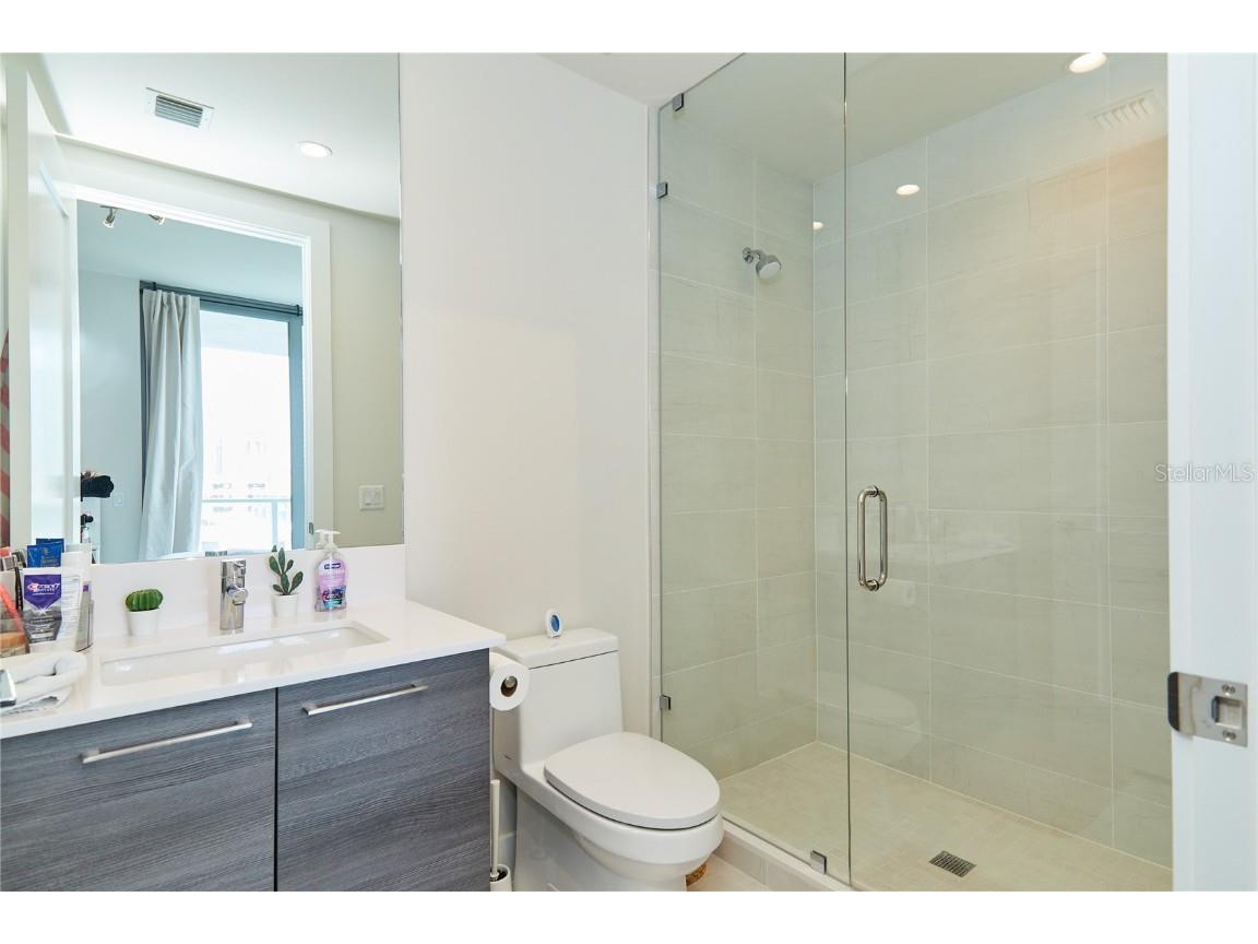 301 1st Street S #804 Saint Petersburg FL 33701 TB8333692 image36