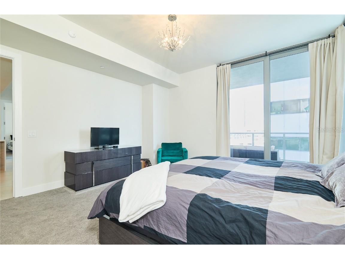 301 1st Street S #804 Saint Petersburg FL 33701 TB8333692 image43