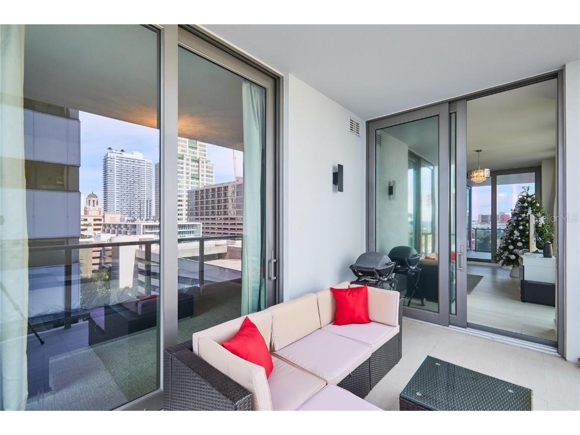 301 1st Street S #804 Saint Petersburg FL 33701 TB8333692 image48