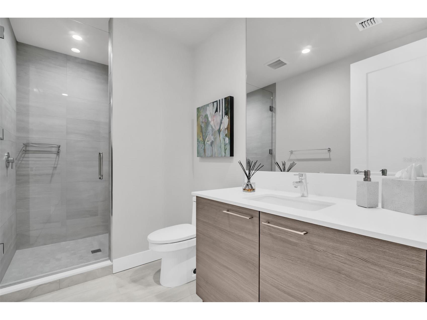 301 1st Street S #903 Saint Petersburg FL 33701 - TAMPA BAY TB8490625 image63