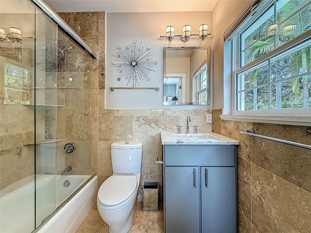 301 23rd Avenue NE Saint Petersburg FL 33704 - COFFEE POT BAYOU TB8394942 image22