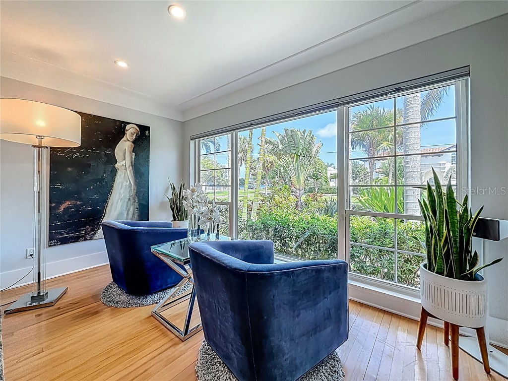 301 23rd Avenue NE Saint Petersburg FL 33704 - COFFEE POT BAYOU TB8394942 image5