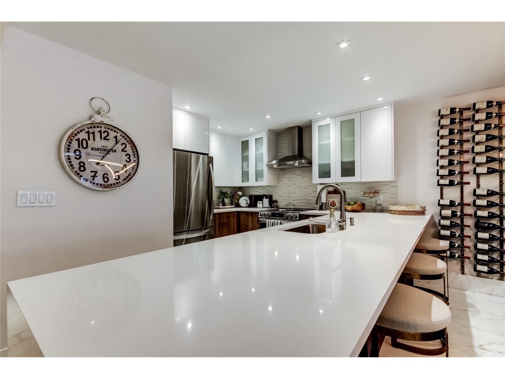 301 2nd Street N #10 Saint Petersburg FL 33701 TB8467717 image14