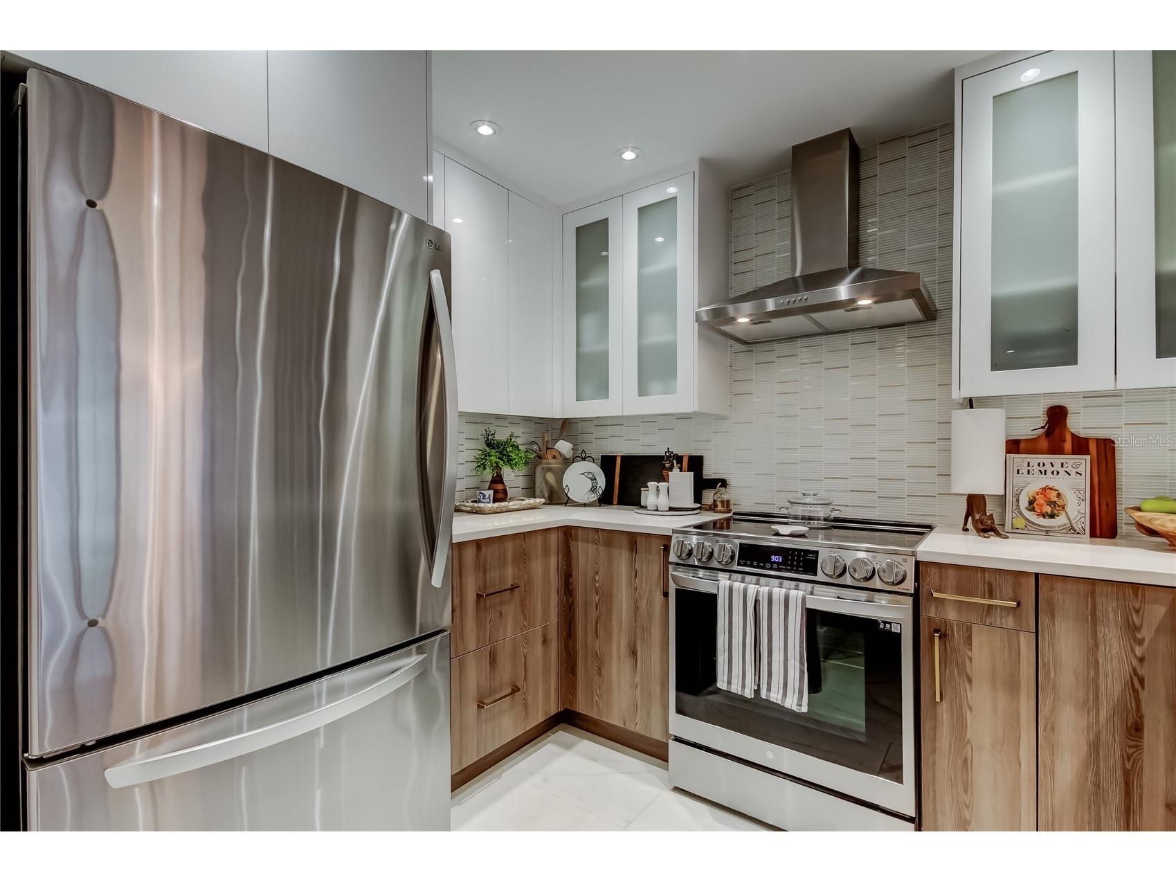 301 2nd Street N #10 Saint Petersburg FL 33701 TB8467717 image16