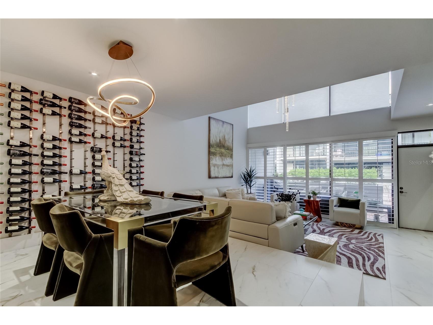 301 2nd Street N #10 Saint Petersburg FL 33701 TB8467717 image5