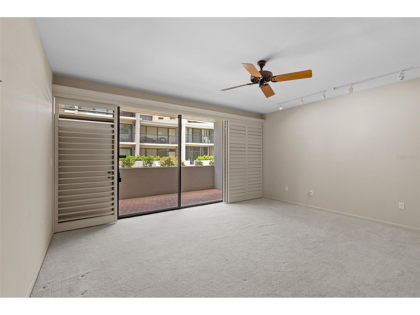 301 2nd Street N #13 Saint Petersburg FL 33701 TB8378623 image19