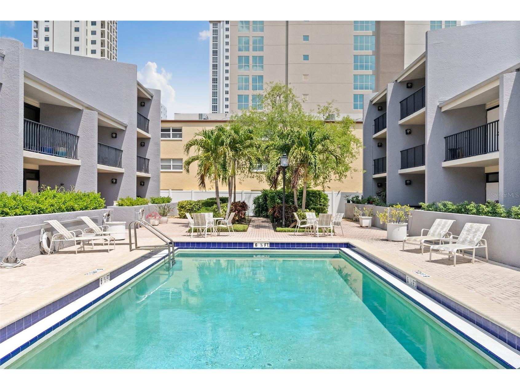 301 2nd Street N #13 Saint Petersburg FL 33701 TB8378623 image26