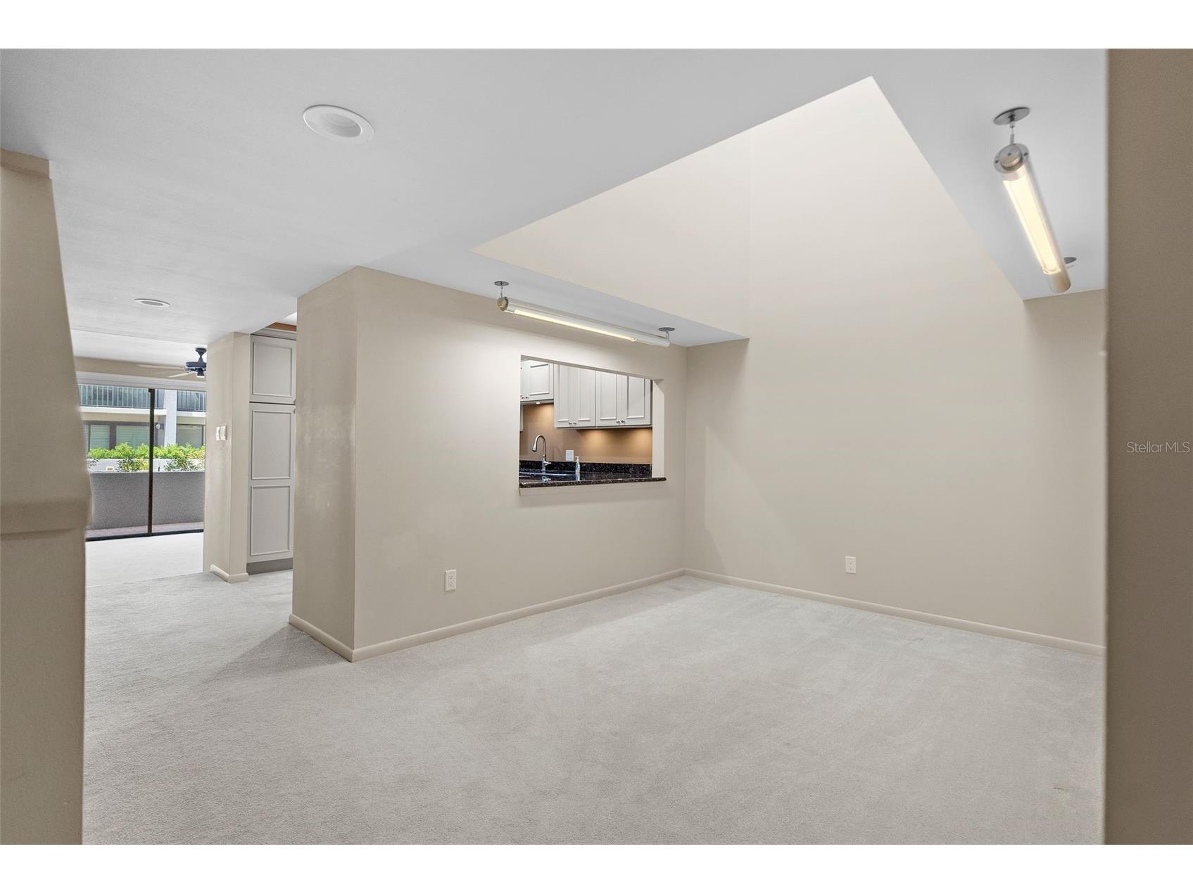 301 2nd Street N #13 Saint Petersburg FL 33701 TB8378623 image4