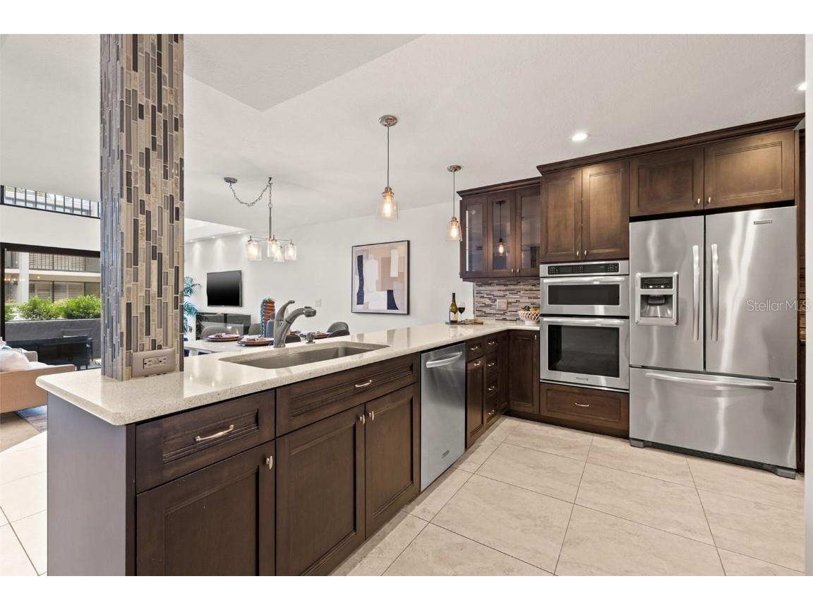 301 2nd Street N #5 Saint Petersburg FL 33701 TB8398152 image12