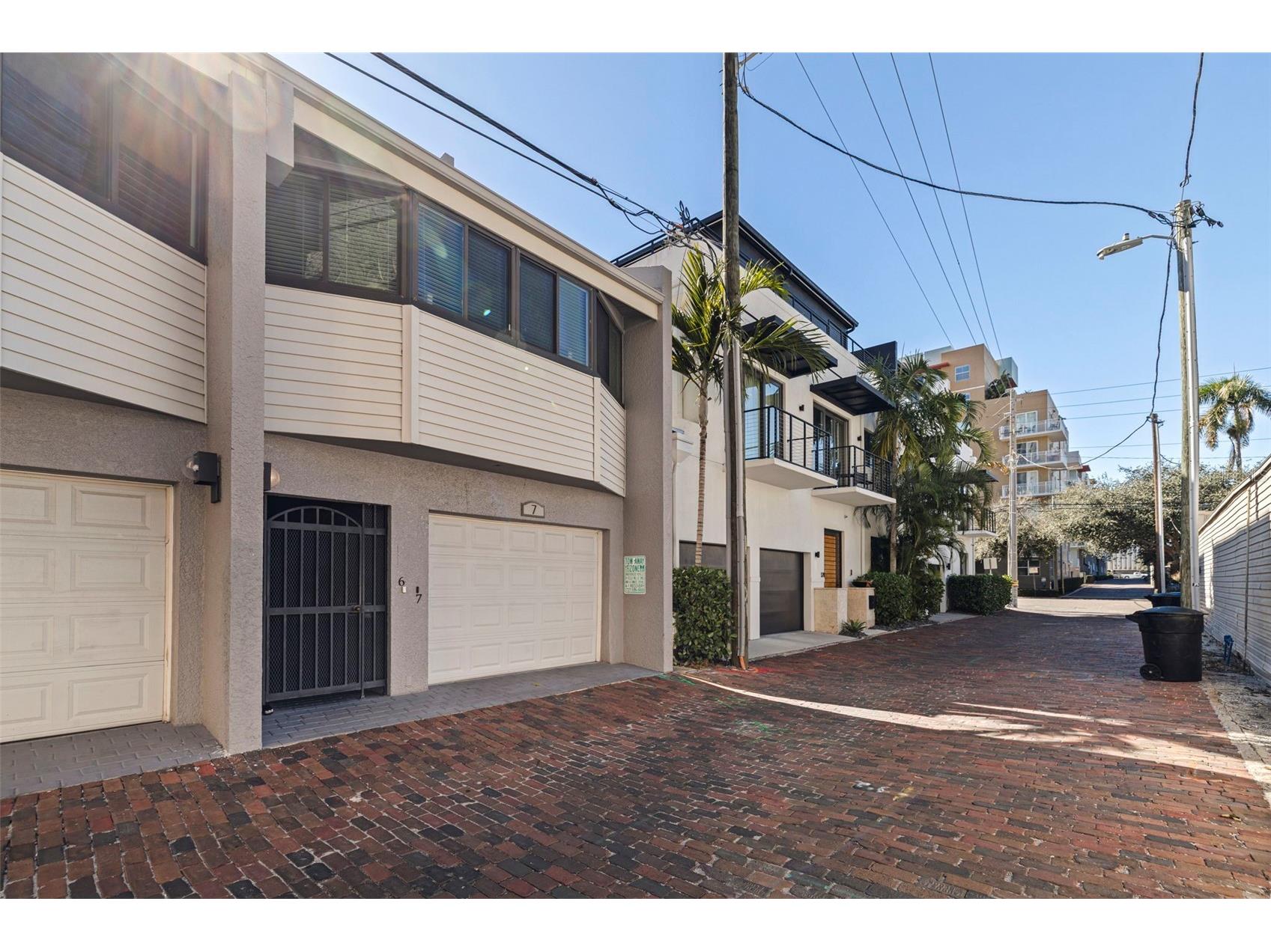 301 2nd Street N #7 Saint Petersburg FL 33701 TB8470004 image1