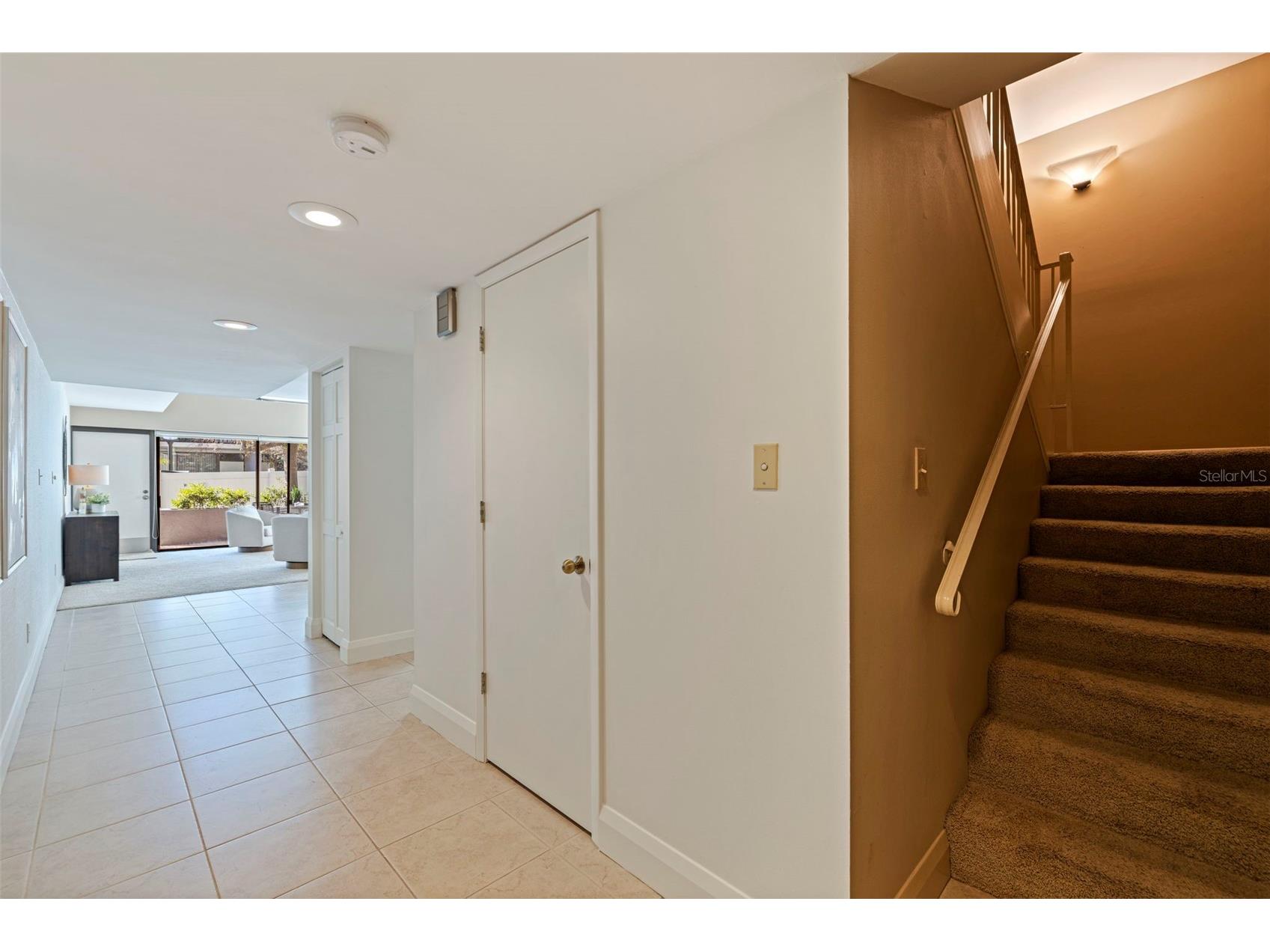 301 2nd Street N #7 Saint Petersburg FL 33701 TB8470004 image16