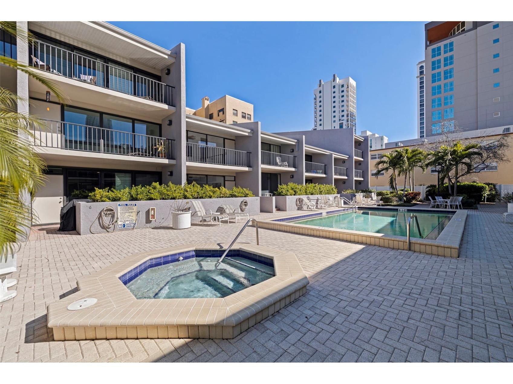 301 2nd Street N #7 Saint Petersburg FL 33701 TB8470004 image32